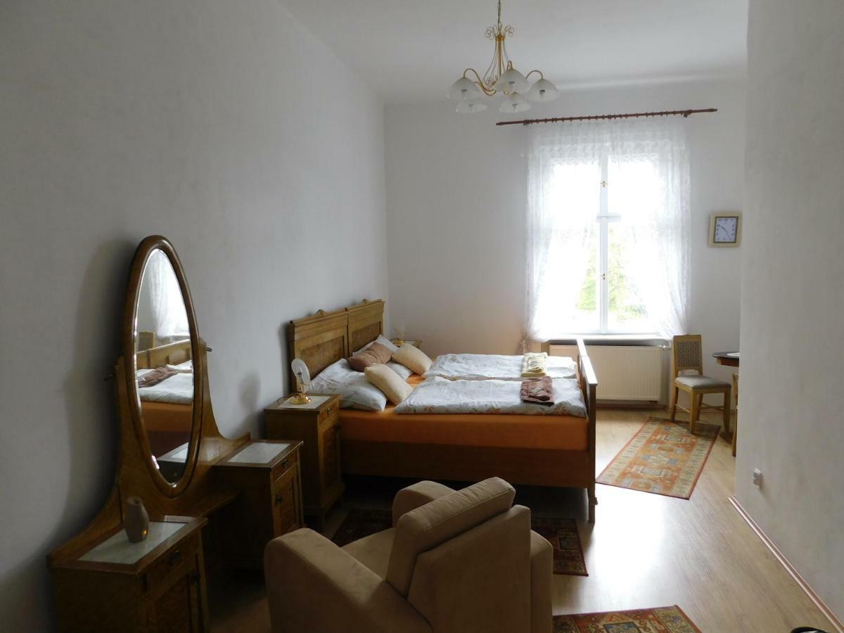 Vila Arnau Hostinné Zewnętrze zdjęcie