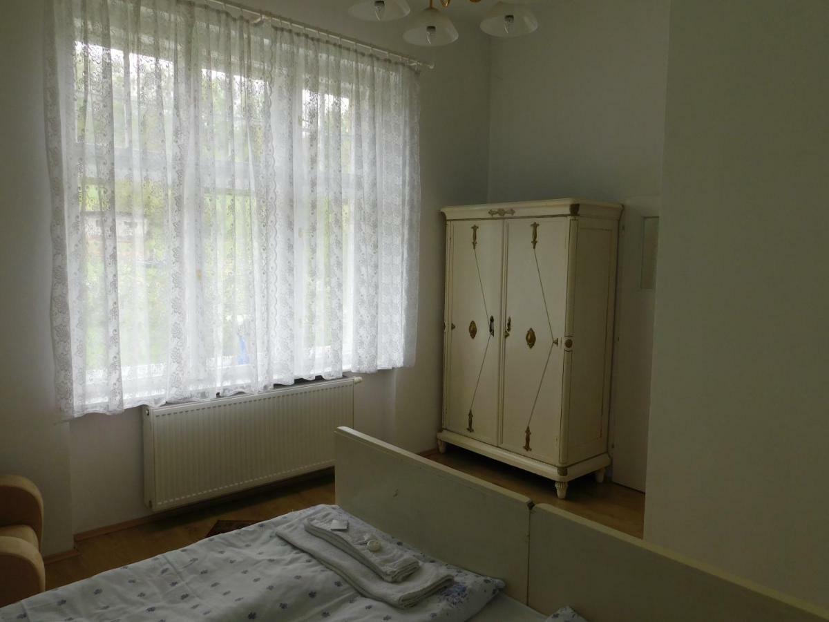 Vila Arnau Hostinné Zewnętrze zdjęcie