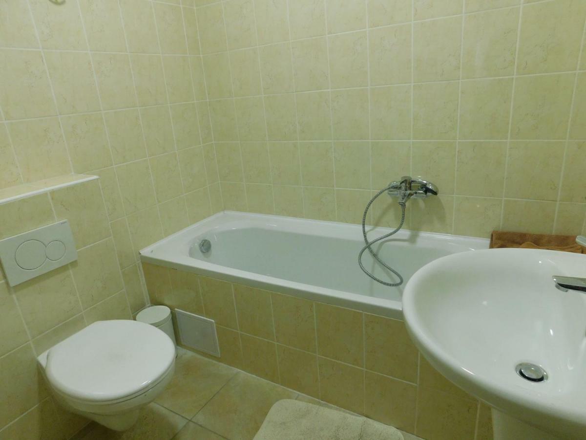 Vila Arnau Hostinné Zewnętrze zdjęcie