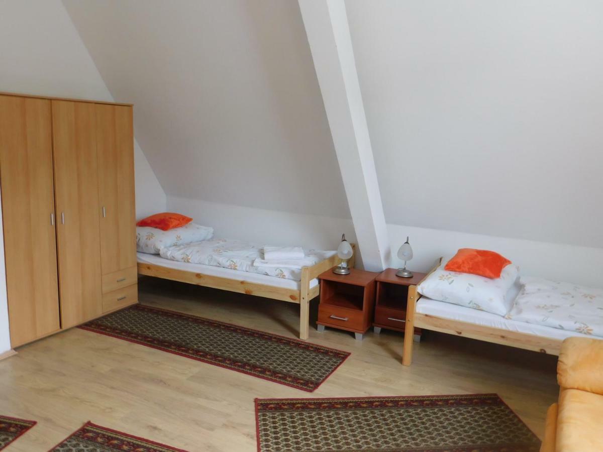 Vila Arnau Hostinné Zewnętrze zdjęcie