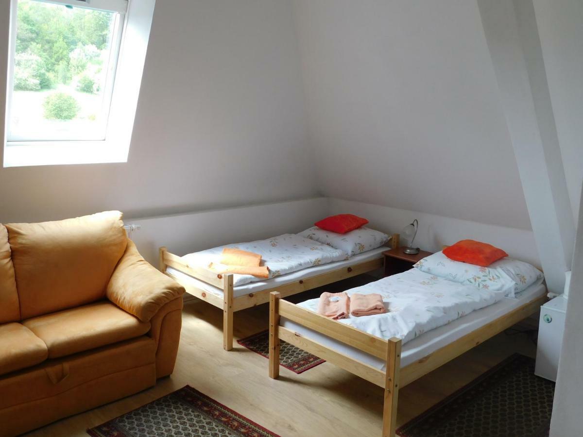 Vila Arnau Hostinné Zewnętrze zdjęcie