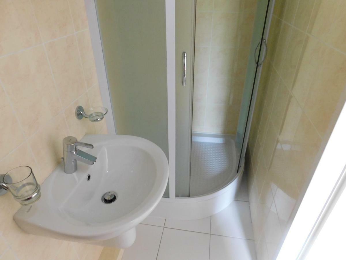 Vila Arnau Hostinné Zewnętrze zdjęcie