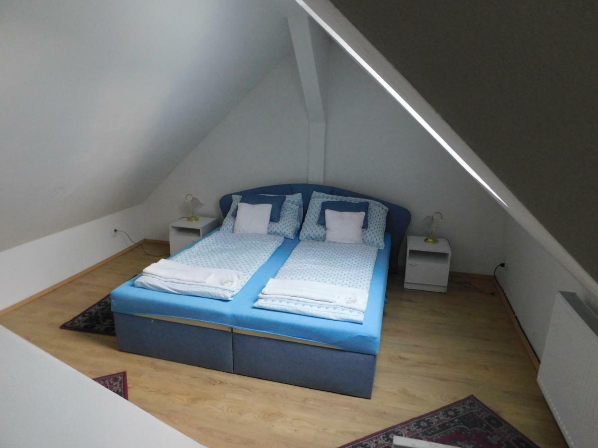 Vila Arnau Hostinné Zewnętrze zdjęcie